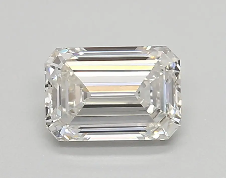0.94ct G VVS2 Emerald (IGI)
