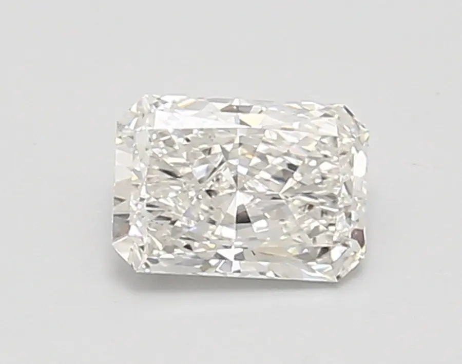0.93ct E VVS1 Radiant (IGI)