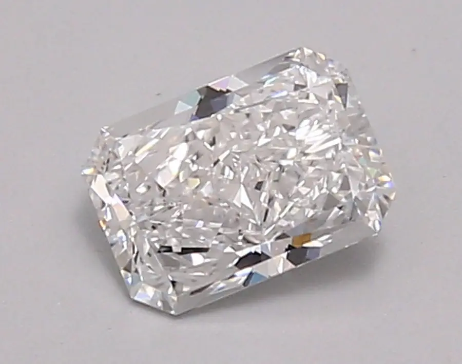 0.93ct D VVS2 Radiant (IGI)