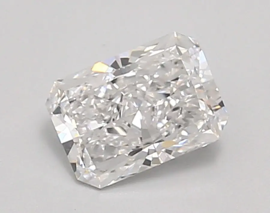 0.93ct E VS2 Radiant (IGI)