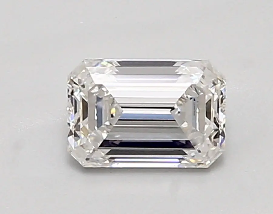 0.93ct E VVS2 Emerald (IGI)
