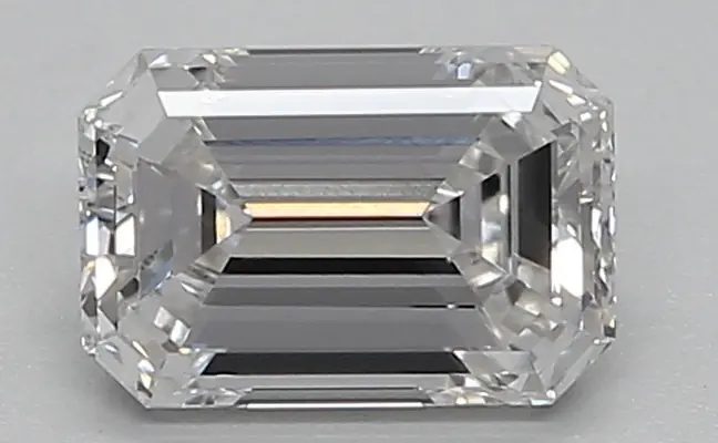 0.92ct E VS2 Emerald (IGI)