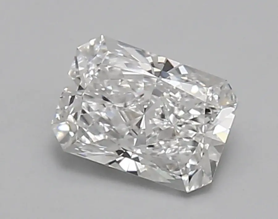 0.92ct D VVS2 Radiant (IGI)