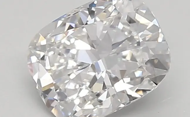 0.92ct E VVS2 Cushion (IGI)