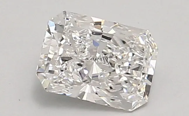 0.92ct E VVS1 Radiant (IGI)