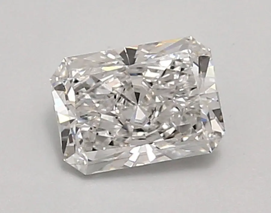 0.92ct E VS2 Radiant (IGI)
