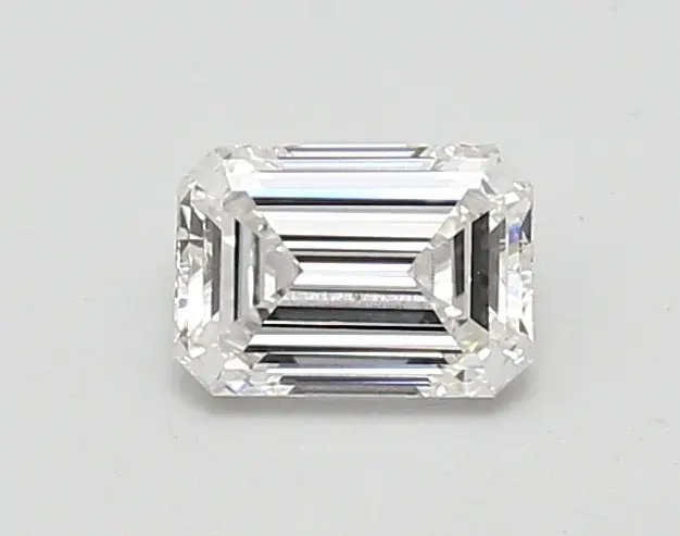 0.92ct E VVS2 Emerald (IGI)