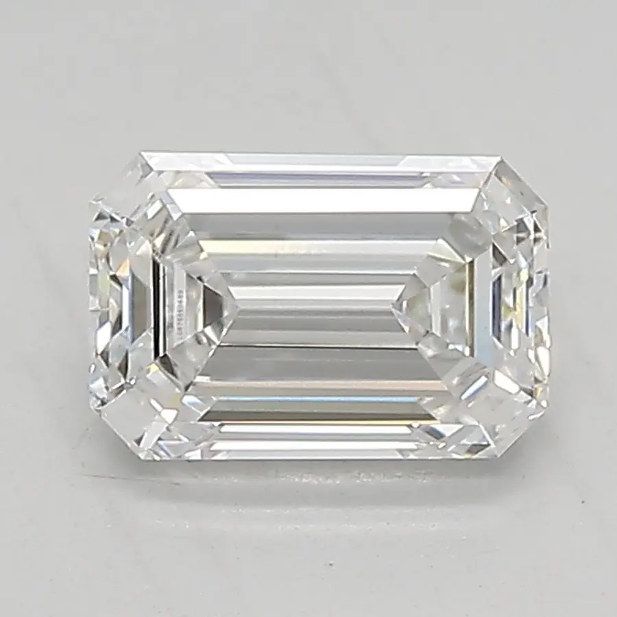 0.92ct E VVS2 Emerald (IGI)