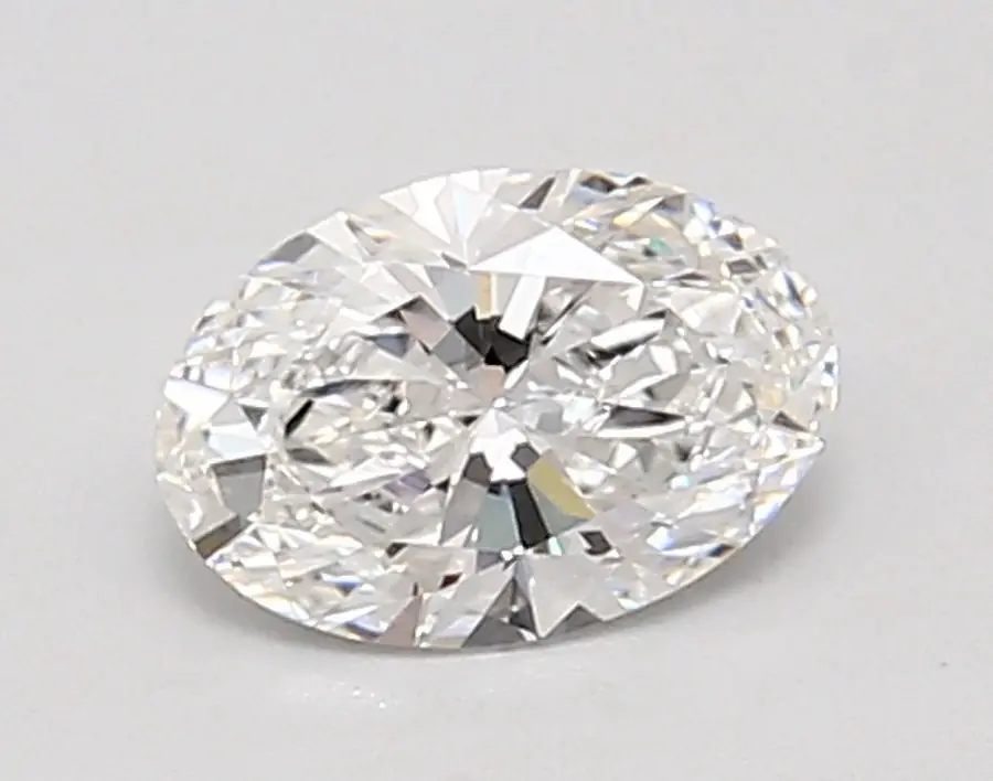0.91ct E VVS2 Oval (IGI)