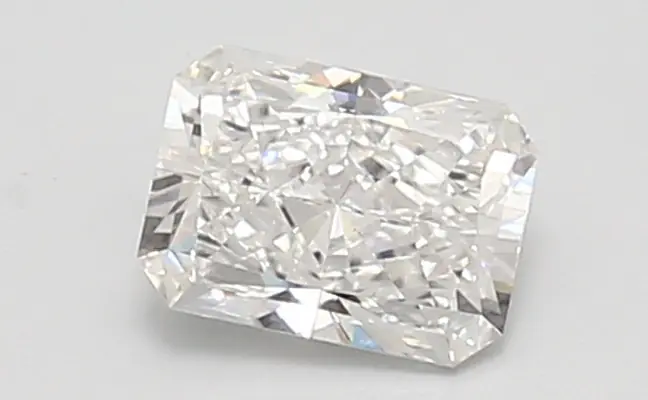 0.91ct E VS1 Radiant (IGI)