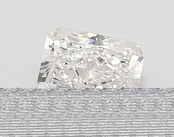 0.91ct E VS1 Radiant (IGI)