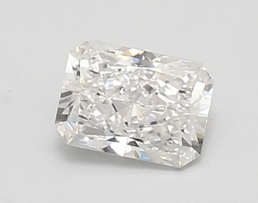 0.91ct E VS1 Radiant (IGI)
