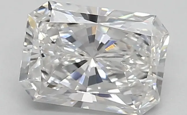 0.91ct E VVS2 Radiant (IGI)