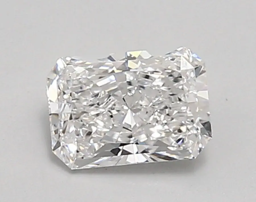 0.91ct D VVS2 Radiant (IGI)
