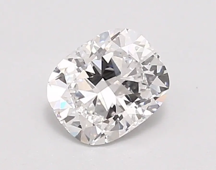 0.91ct D VVS2 Cushion (IGI)