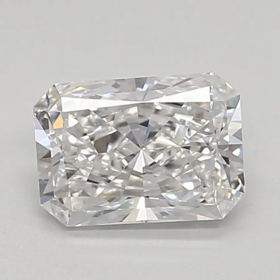0.91ct E VVS2 Radiant (IGI)
