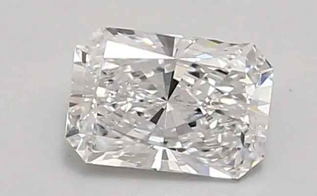 0.91ct D VVS1 Radiant (IGI)