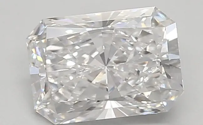 0.91ct E VVS2 Radiant (IGI)