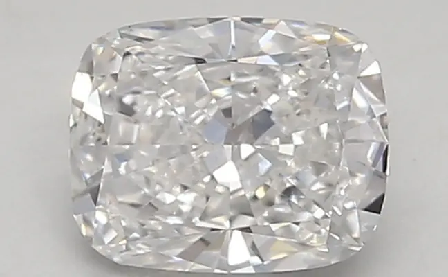 0.91ct E VVS2 Cushion (IGI)