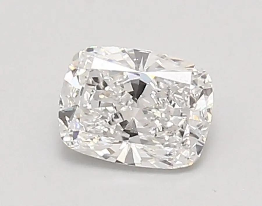 0.91ct E VS1 Cushion (IGI)