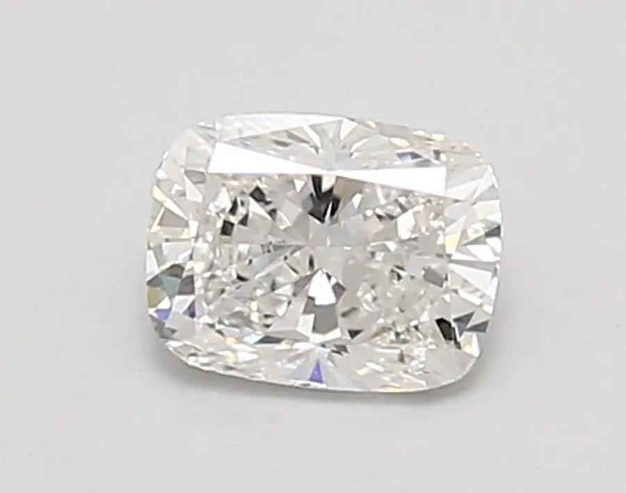 0.91ct E VVS2 Cushion (IGI)
