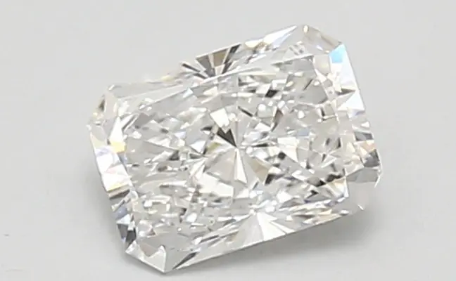 0.90ct E VVS2 Radiant (IGI)