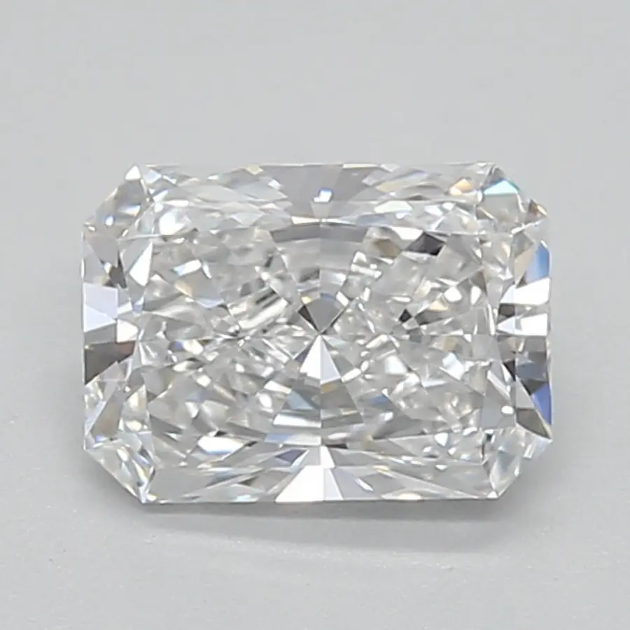 0.90ct E VVS2 Radiant (IGI)