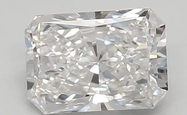 0.90ct E VVS2 Radiant (IGI)