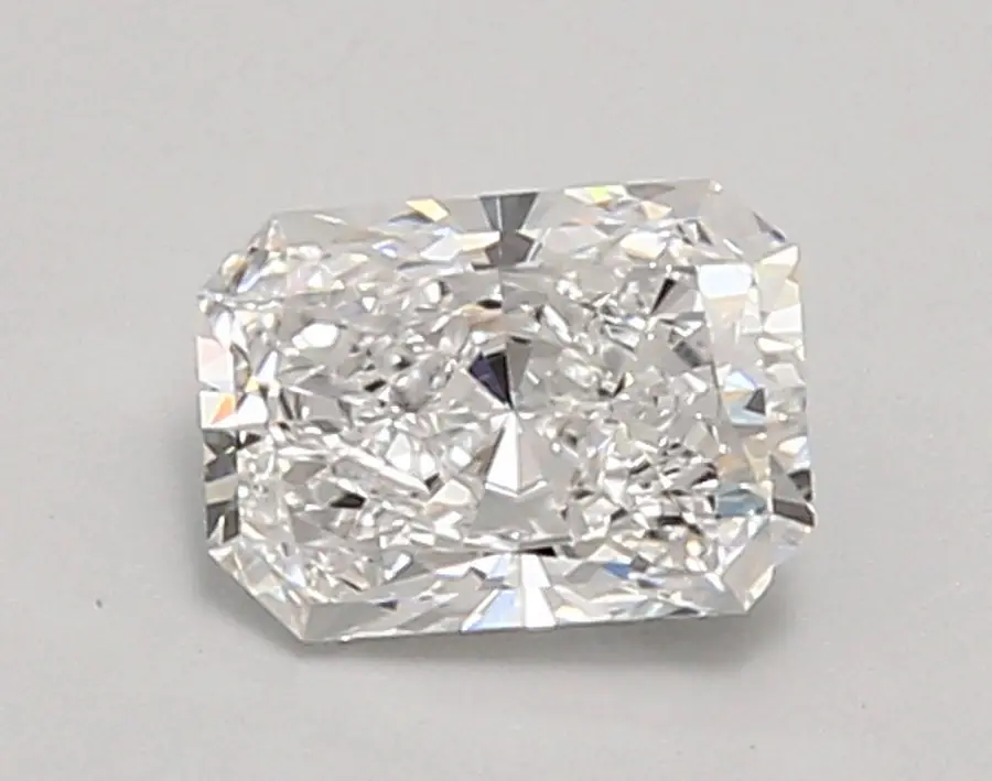 0.90ct D VVS1 Radiant (IGI)