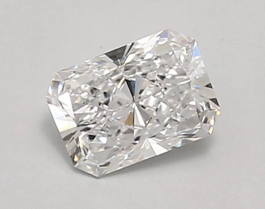0.90ct D VVS2 Radiant (IGI)