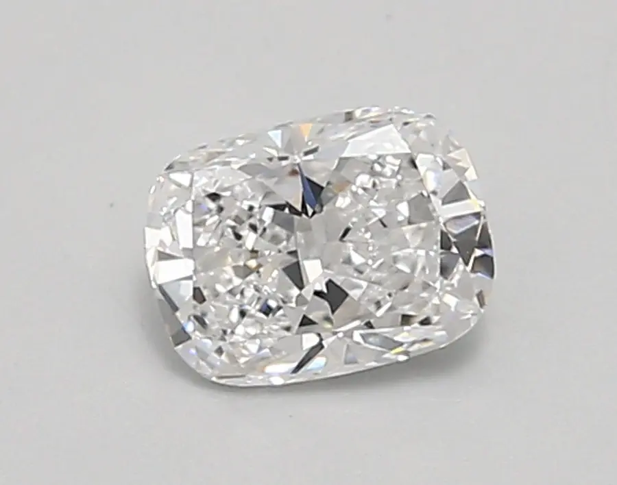 0.90ct D VVS2 Cushion (IGI)
