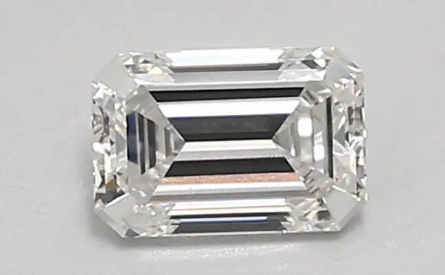 0.90ct E VS1 Emerald (IGI)