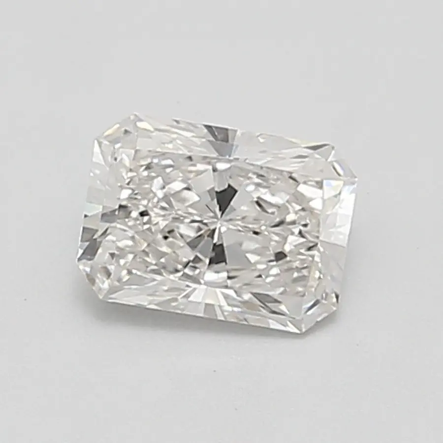 0.88ct G VVS2 Radiant (IGI)