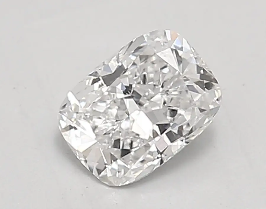 0.88ct D VVS2 Cushion (IGI)