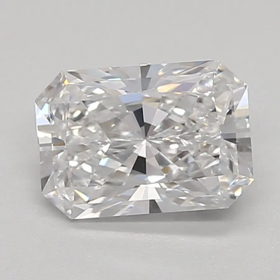 0.87ct D VVS2 Radiant (IGI)