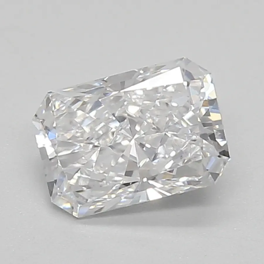 0.87ct D VVS2 Radiant (IGI)