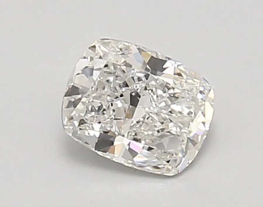 0.87ct F VVS2 Cushion (IGI)