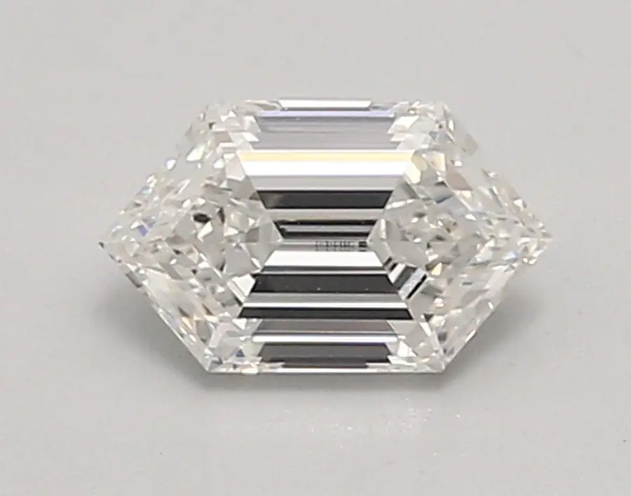 0.86ct E VVS1 Long Hexagon (IGI)