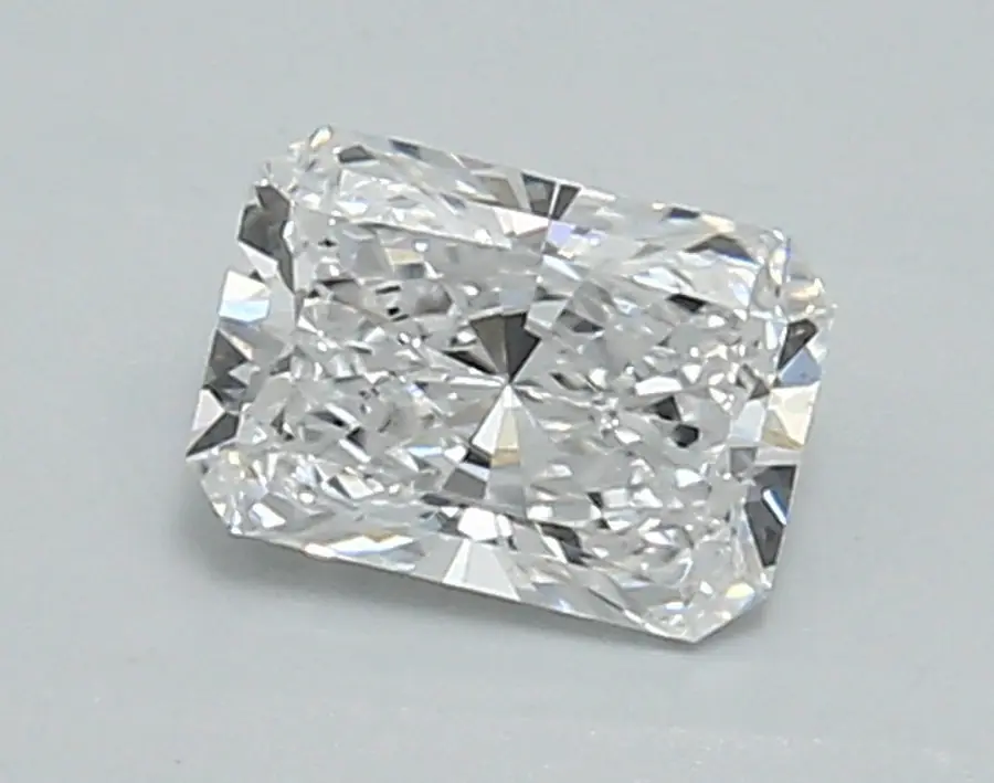 0.85ct D VS2 Radiant (IGI)