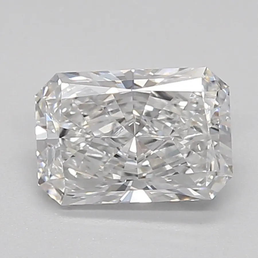 0.85ct E VVS2 Radiant (IGI)