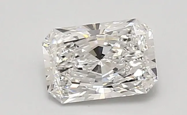 0.85ct E VVS2 Radiant (IGI)