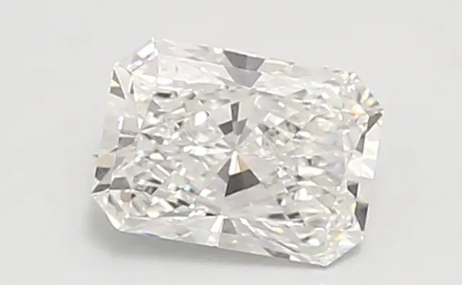 0.84ct E VVS2 Radiant (IGI)