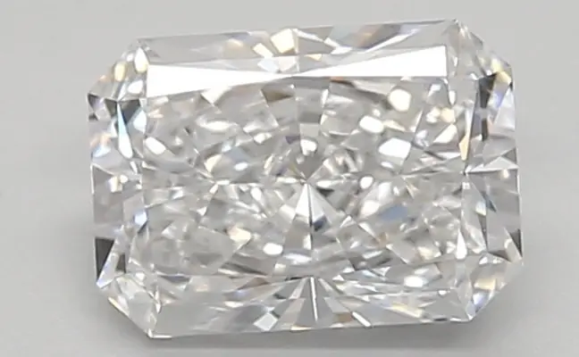 0.84ct D VVS2 Radiant (IGI)