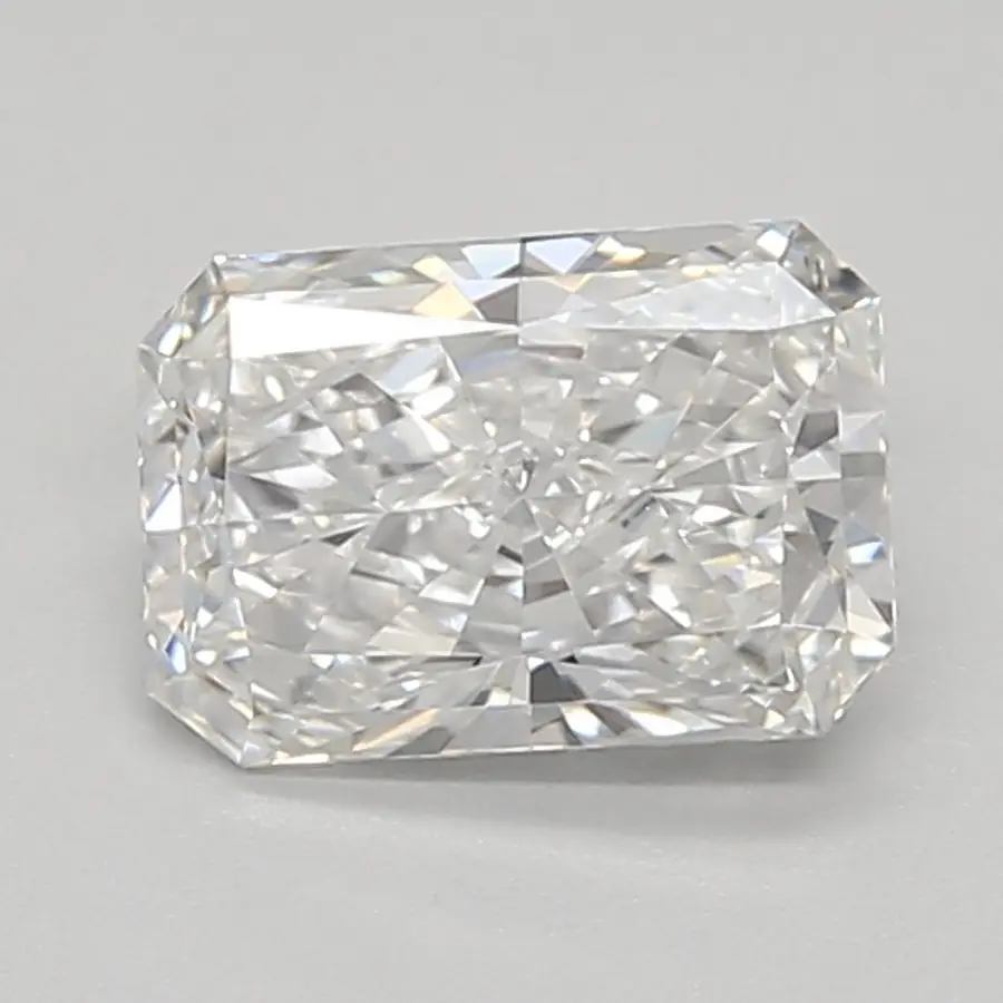 0.84ct F VVS2 Radiant (IGI)
