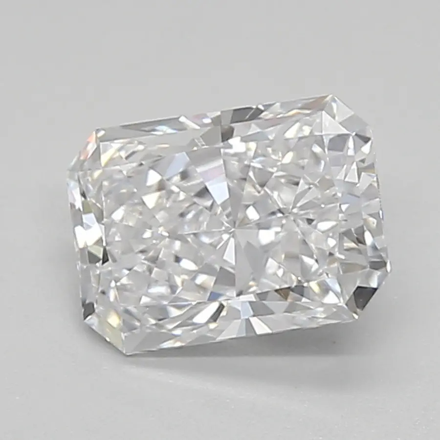 0.84ct D VVS2 Radiant (IGI)