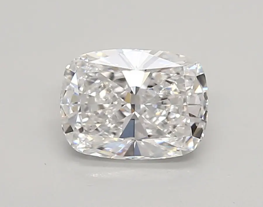 0.84ct D VVS2 Cushion (IGI)