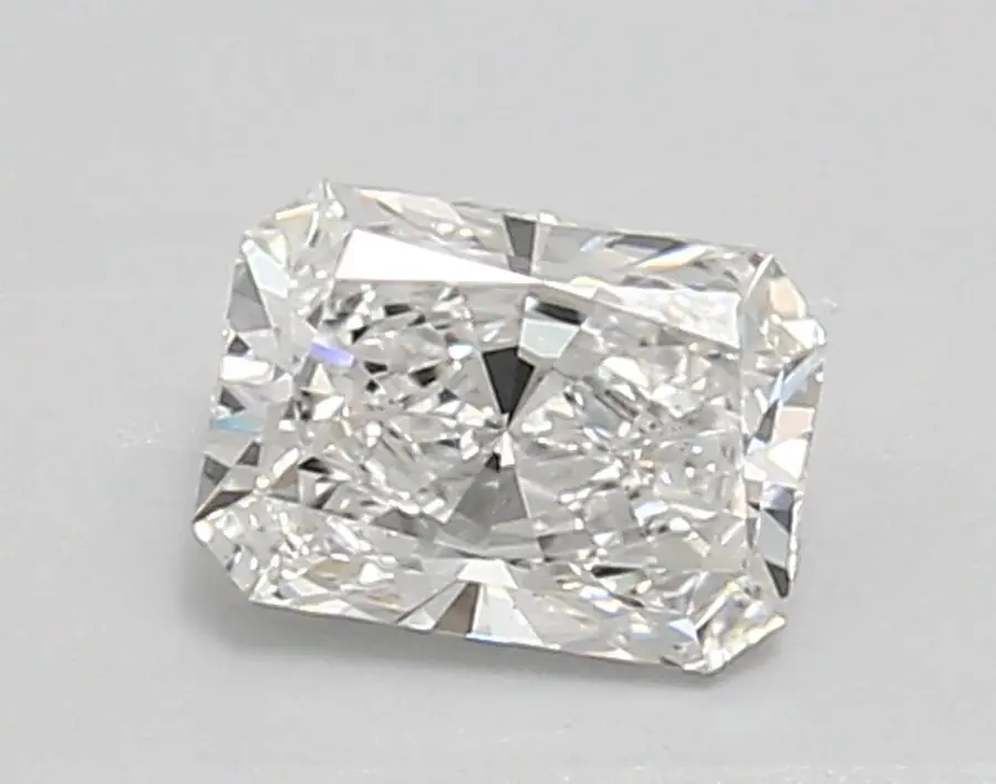 0.83ct E VS2 Radiant (IGI)