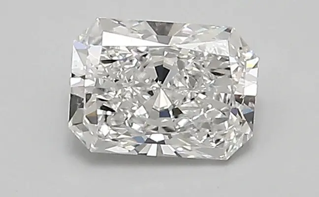 0.83ct E VVS2 Radiant (IGI)