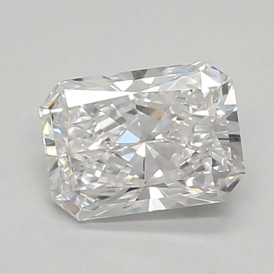 0.83ct E VVS1 Radiant (IGI)