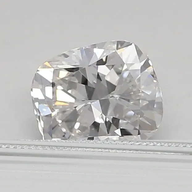 0.83ct D VVS2 Cushion (IGI)